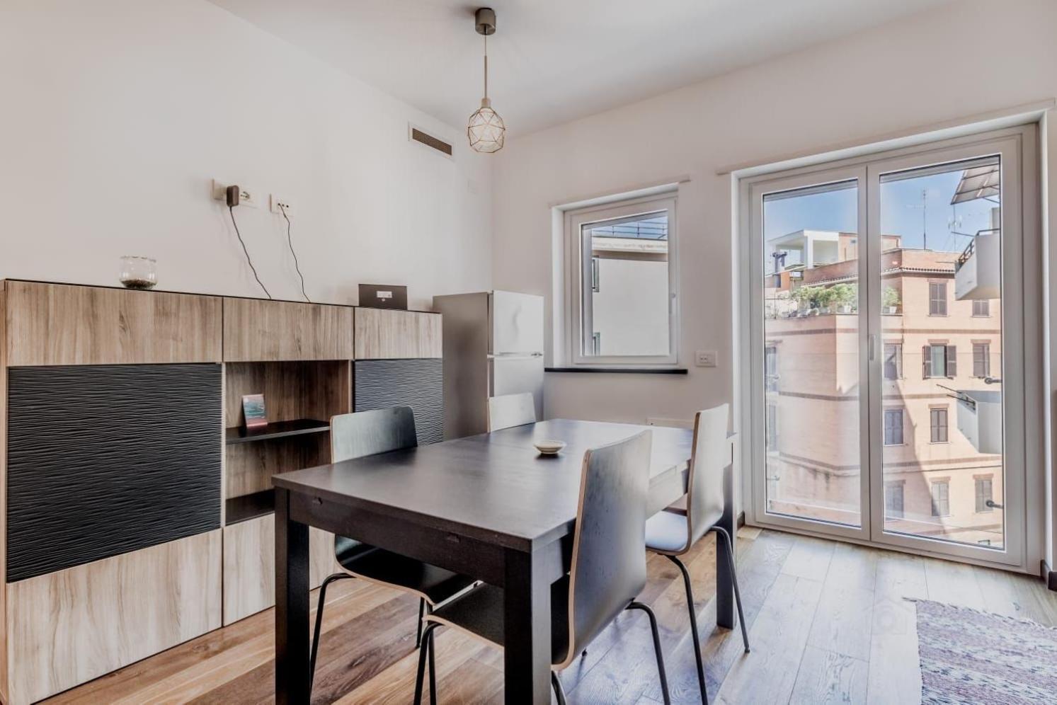 Monteverde Sunny Apartment Roma Exterior foto